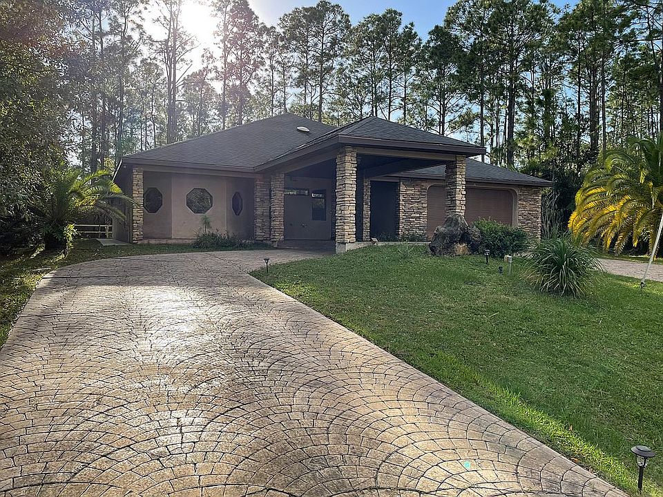 1st image of 38 Pin Oak Dr