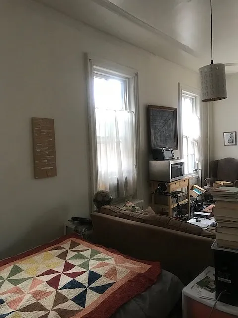 Studio, 300 sqft, $1,100 — Photo 4