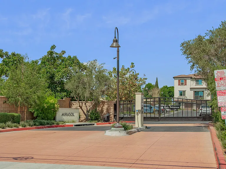 12249 Mirasol Loop #F — Photo 22