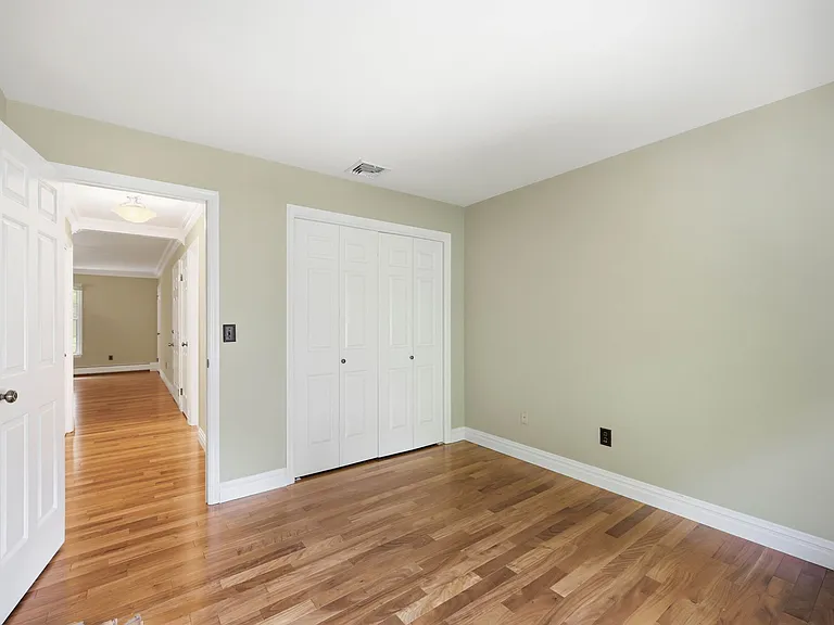 137A S Maple Ave #B — Photo 23