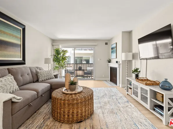 8163 Redlands St APT 24, Playa Del Rey, CA 90293