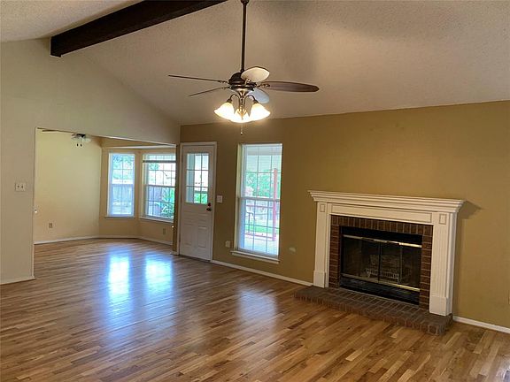 2nd image of 738 Bristol Dr