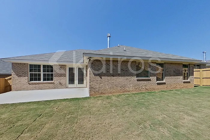 781 Park Ln — Photo 18