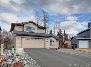7805 Mesquite Cir, Anchorage, AK 99507