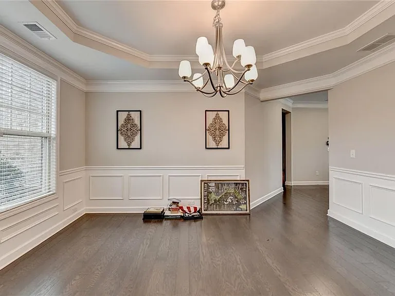 5525 Nesmith Ct — Photo 6