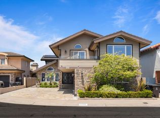 16366 Maruffa Cir, Huntington Beach, CA 92649