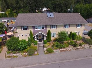 48175 E 1st St, Oakridge, OR 97463