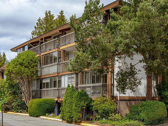 3rd image of 1009 McKenzie Ave #310