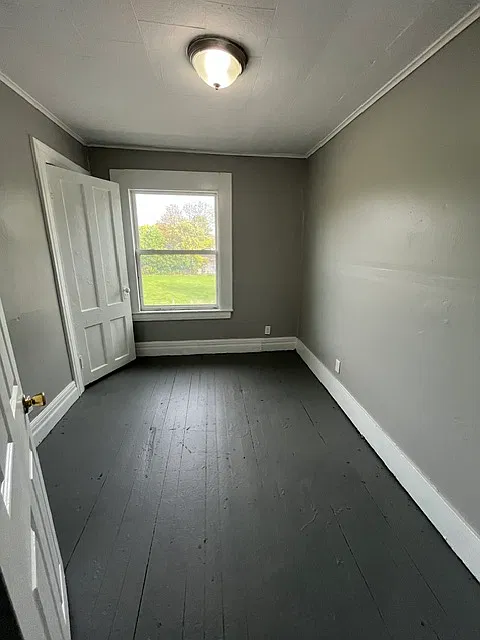 145-147 Lenox St - Up Front #2 — Photo 3