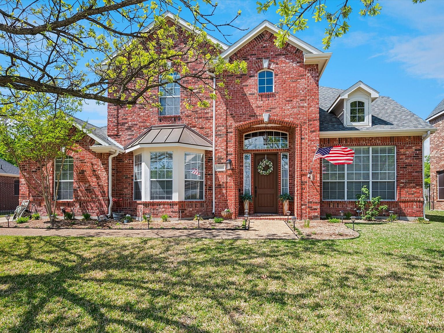 10001 Waterview Pkwy
