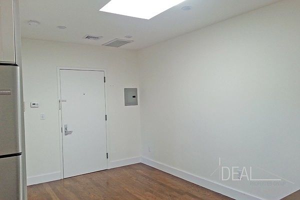 1st image of 80 Douglass St