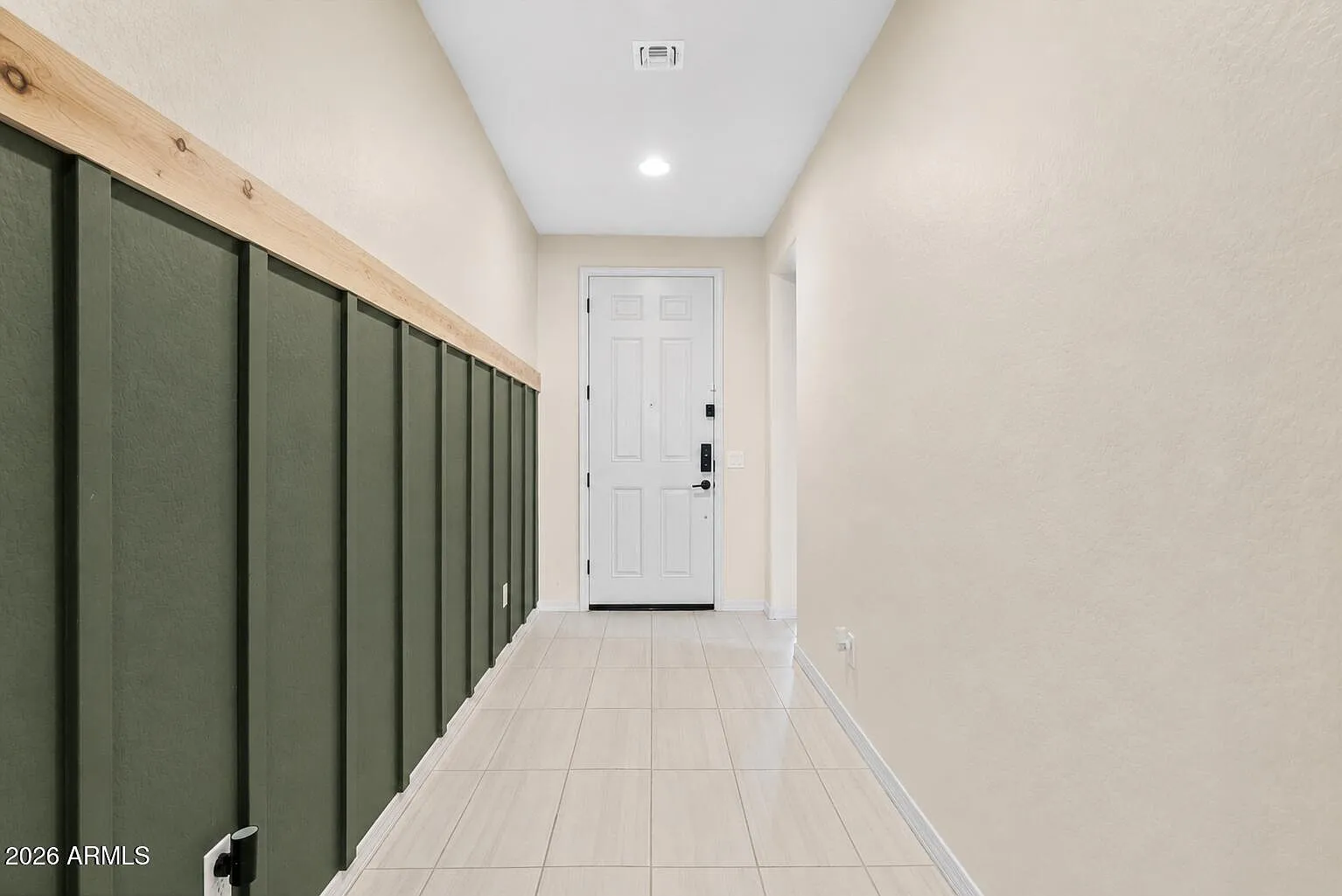 4 bed, 3.0 bath, 2250 sqft, $2,900 — Photo 4