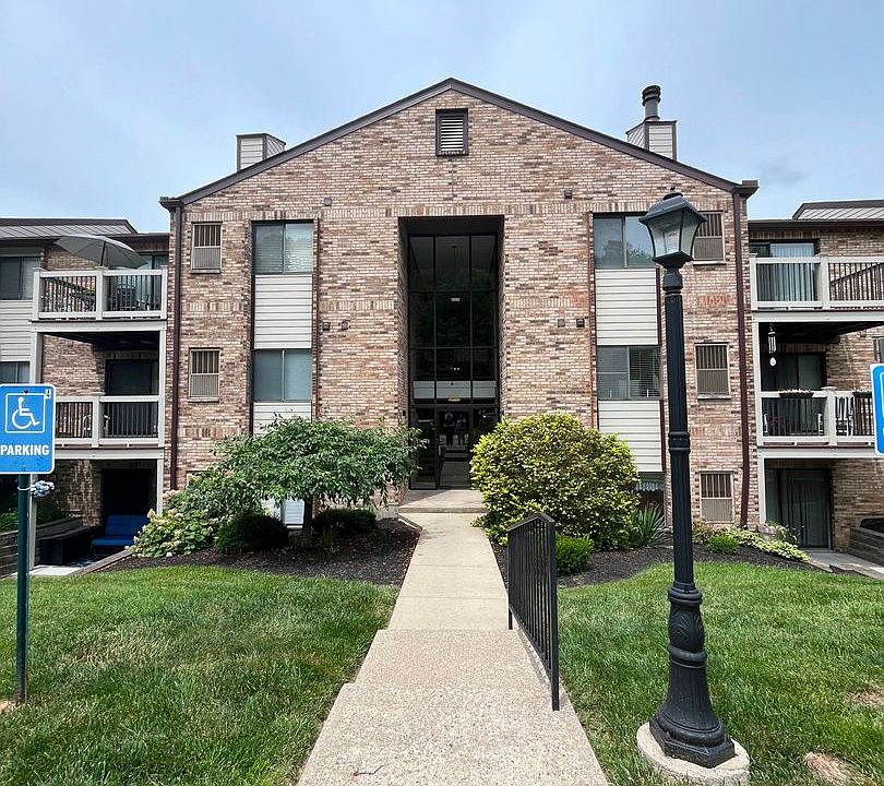 1st image of 24 Woodland Hills Dr Suite 11
