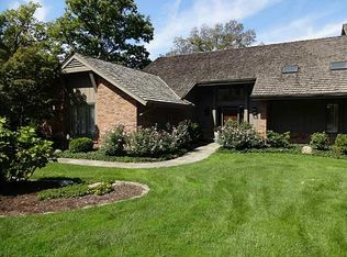 29931 Foxhill Rd, Perrysburg, OH 43551