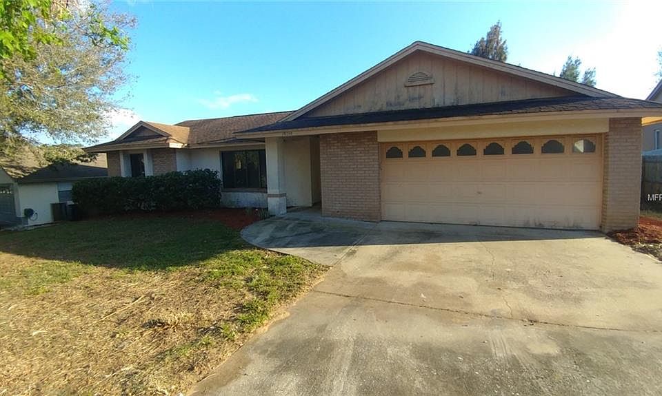 1st image of 15740 Charter Oaks Trl