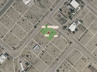 2572 Sea View Dr, Thermal, CA 92274