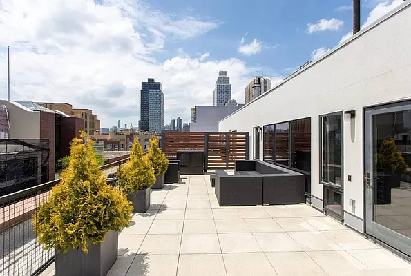 Rented by Oxford Property Group | media 36