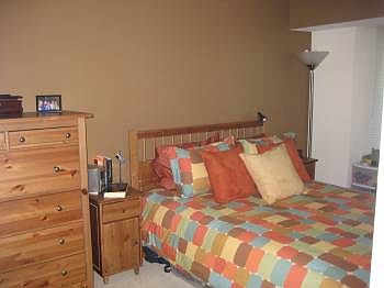 5th image of 7500 Woodmont Ave APT 502