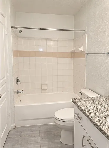 1 bed, 780 sqft, $1,500 — Photo 3