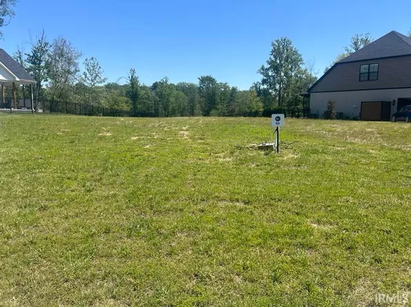 1638 Victoria Woods Dr, Boonville, IN 47601