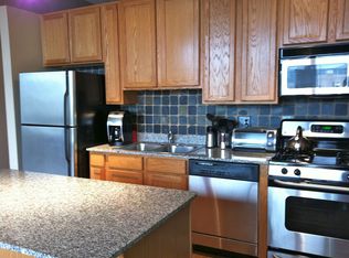 221 E Cullerton St APT 315, Chicago, IL 60616