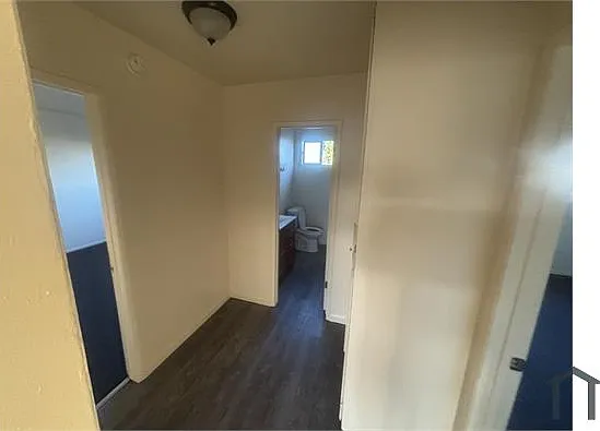 626 W 74th St #6 — Photo 3