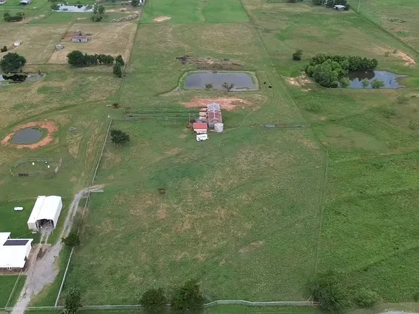 SE Skyline Dr, Lawton, OK 73501