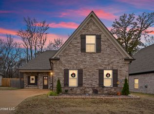 1143 Pettigrew Dr, Hernando, MS 38632