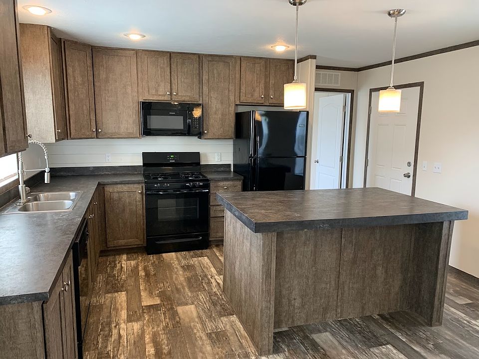 1st image of 47 Bluebird Hill Dr #170