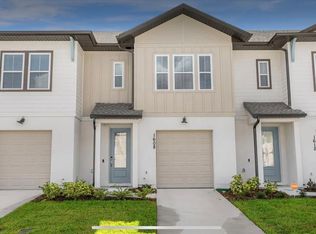 1608 Pelican Dr, Davenport, FL 33896