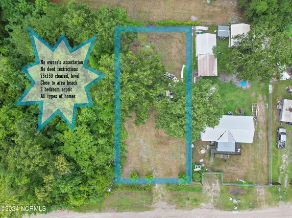 127 Shade Tree Lane SW, Supply, NC 28462
