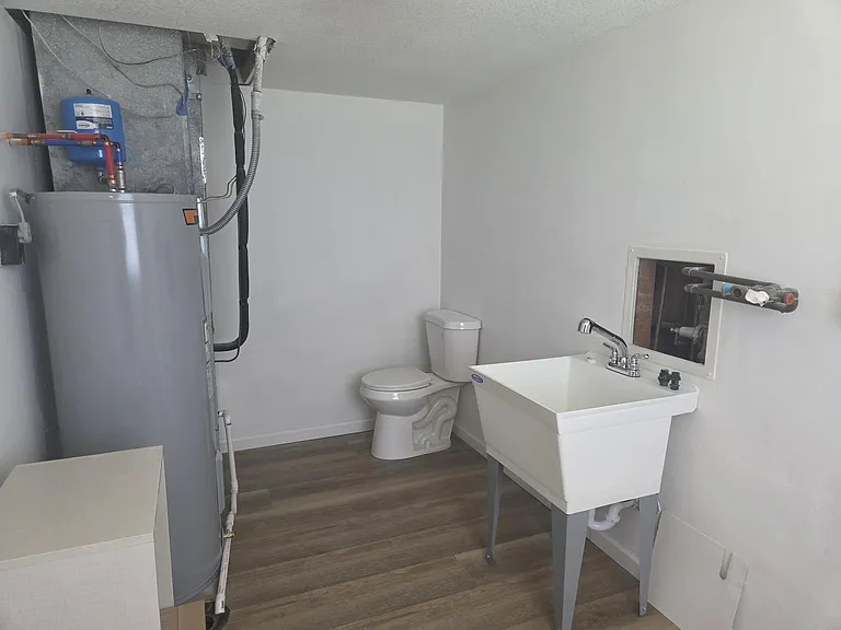 4807 E Schooner Rd #B — Photo 4