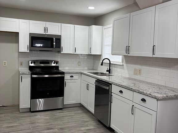 4th image of 9150 Washington Blvd