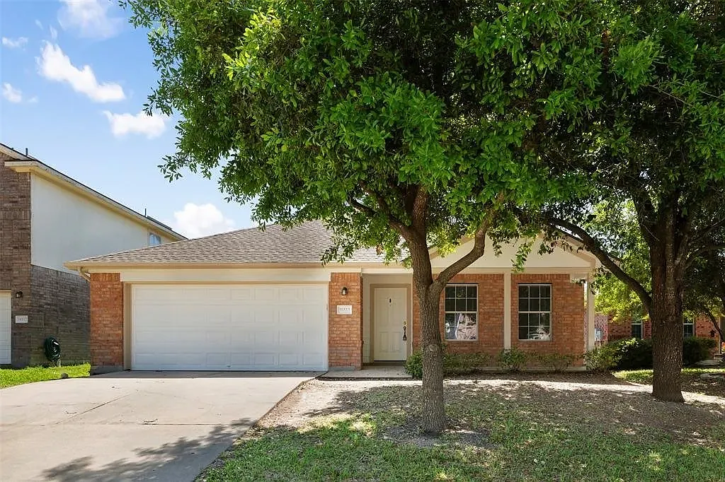 Furrowhill10936 — Photo 1