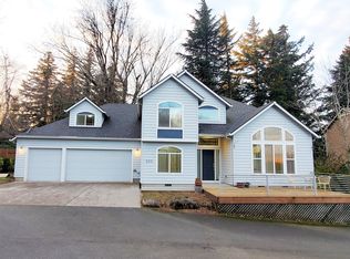 355 Bridge St, Fairview, OR 97024