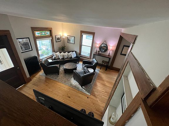 2nd image of 2718 Aldrich Ave S #1