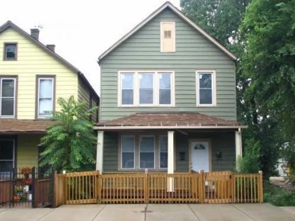 8846 S Buffalo Ave, Chicago, IL 60617