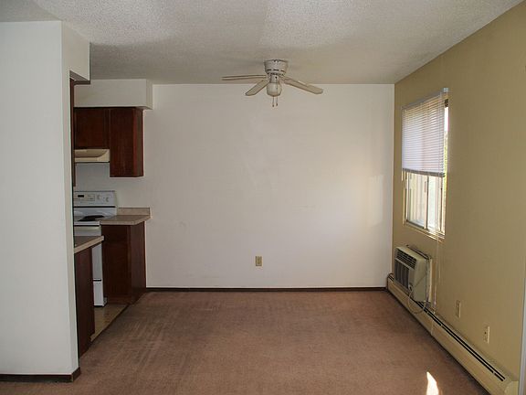 4th image of 795 6th St E APT 204
