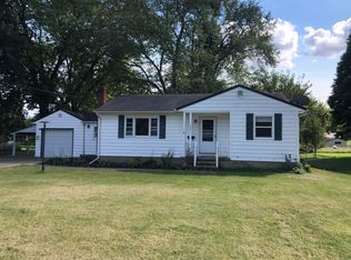 145 Riverview Dr, Newark, OH