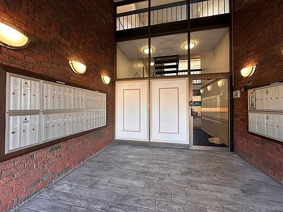 4th image of 750 Farm Rd APT 115