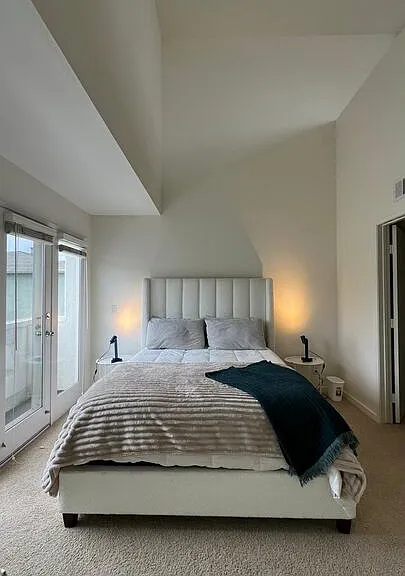 807 21st St #3 — Photo 36