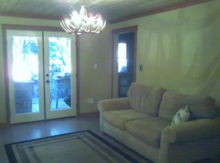 495 Valley Rd, Crestline, CA 92325