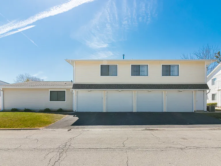 711 Sunfish Pt — Photo 20