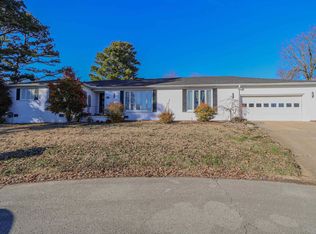 1805 Sara Ann Cir, Paragould, AR 72450