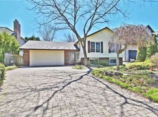 208 Pine Cove Rd, Burlington, ON L7N 1W2