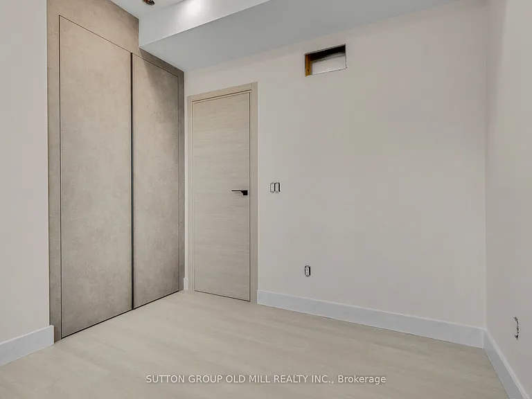 625 Harvie Ave #2 — Photo 19
