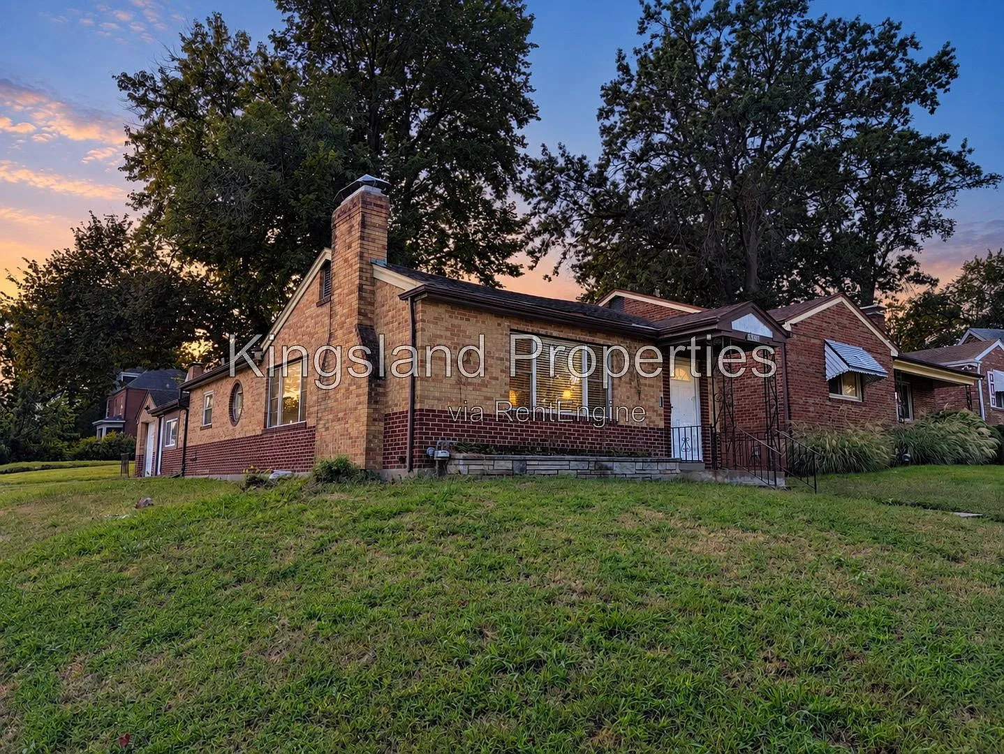 2 bed, 1.0 bath, 1080 sqft, $1,225 — Photo 1