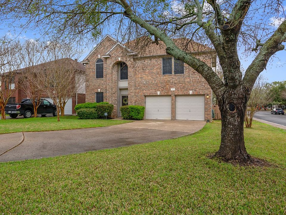 1st image of 1801 White Oak Cv