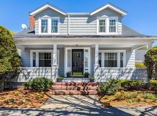 3 Laurel St, Marblehead, MA 01945