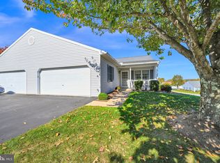 4056 Woodspring Ln, York, PA 17402